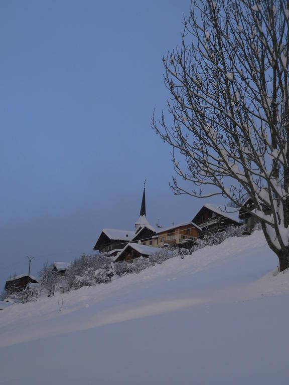 Chambres Et Gite "Pollen" Granier Esterno foto
